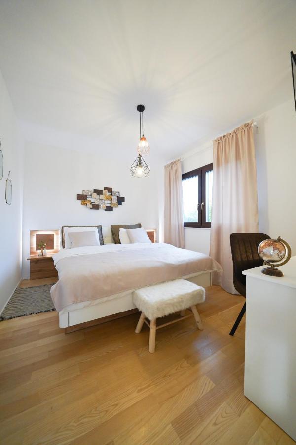 Villa Suncica With Heated Pool, Jacuzzi And Bikes Near Zadar Sukosan Exterior photo